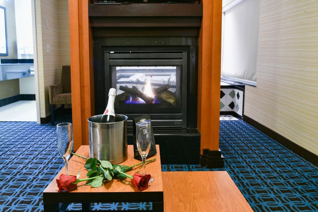 Fairfield Inn Hartford Airport Windsor Locks Exterior foto