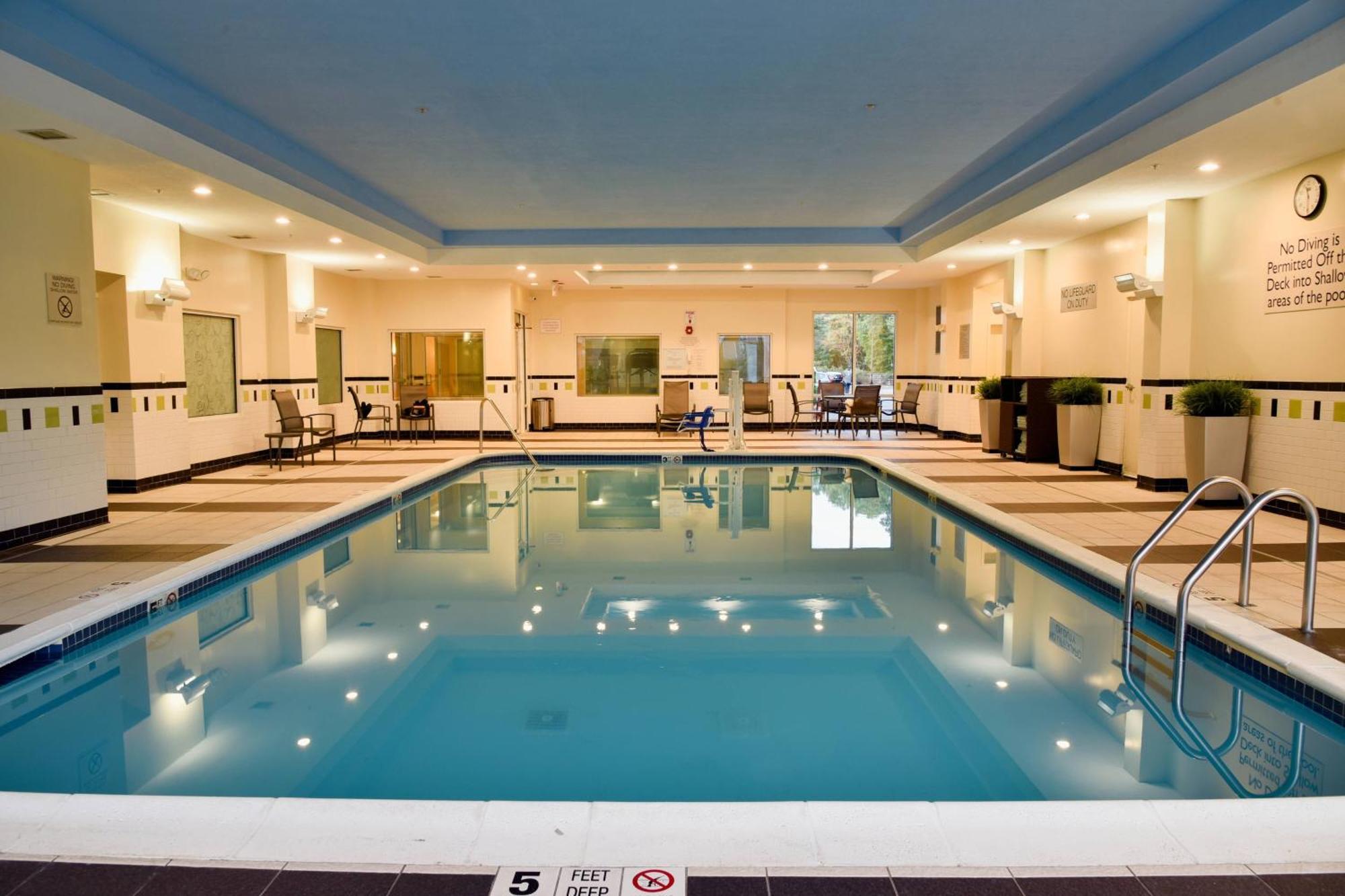 Fairfield Inn Hartford Airport Windsor Locks Exterior foto