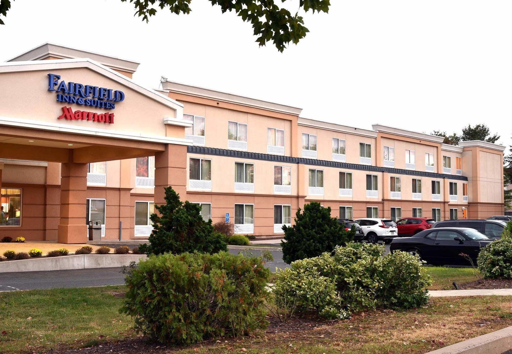 Fairfield Inn Hartford Airport Windsor Locks Exterior foto